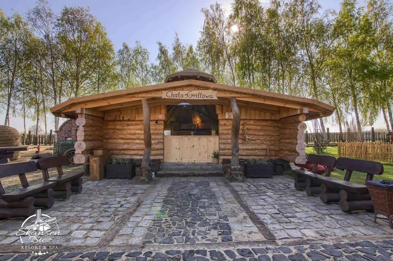 Skansen Bicz Resort Stare Miasto  Luaran gambar