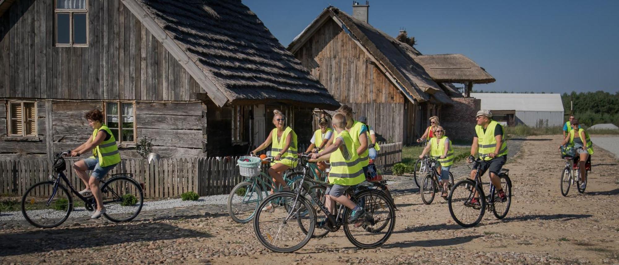 Skansen Bicz Resort Stare Miasto  Luaran gambar